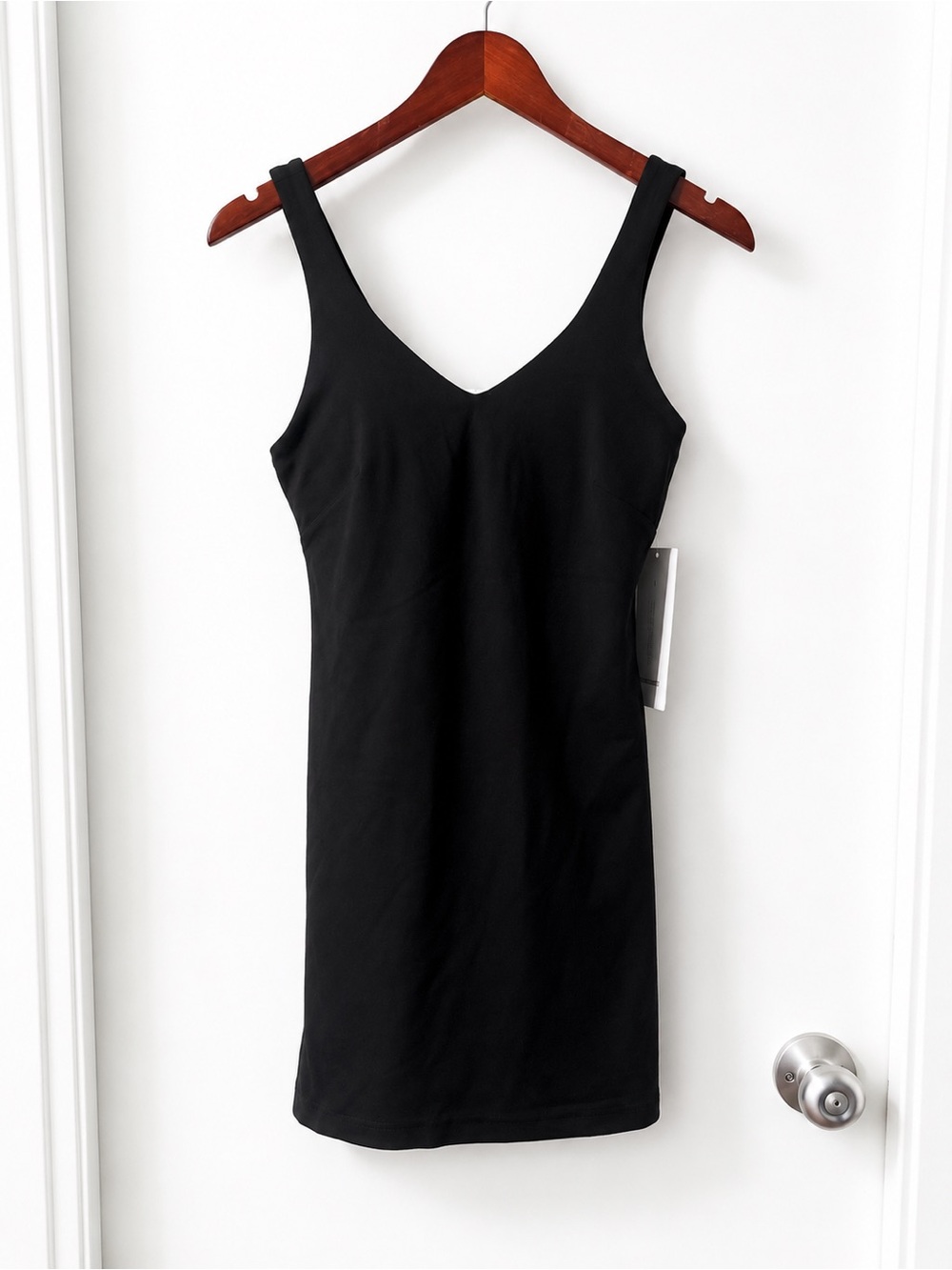 NWT Lululemon Align Dress Black Size 6 Built-In Shelf Bra